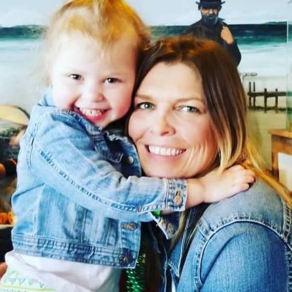 Meet your Posher, Lindsey - Picture 1 of 1